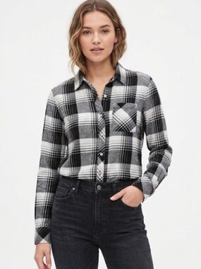 GAP Plaid Flannel Shirt – Size Small | Cotton Blend | Cozy-Core‎ Layer |
